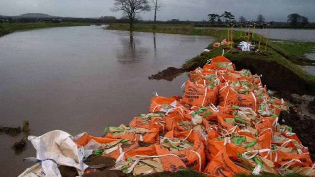 Lancashire flooding: St Michaels homes evacuated amid severe flood warning